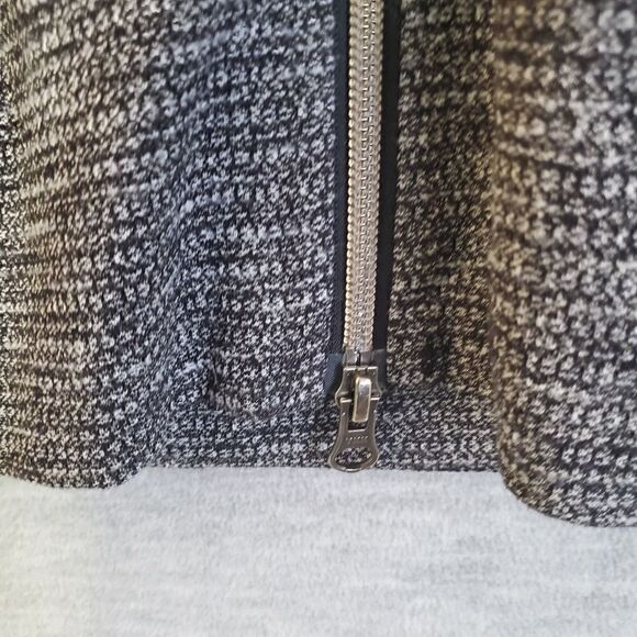 Lululemon Jacket Womens Medium Gray Black Active Yoga Two Tone Full Zip - Picture 5 of 11